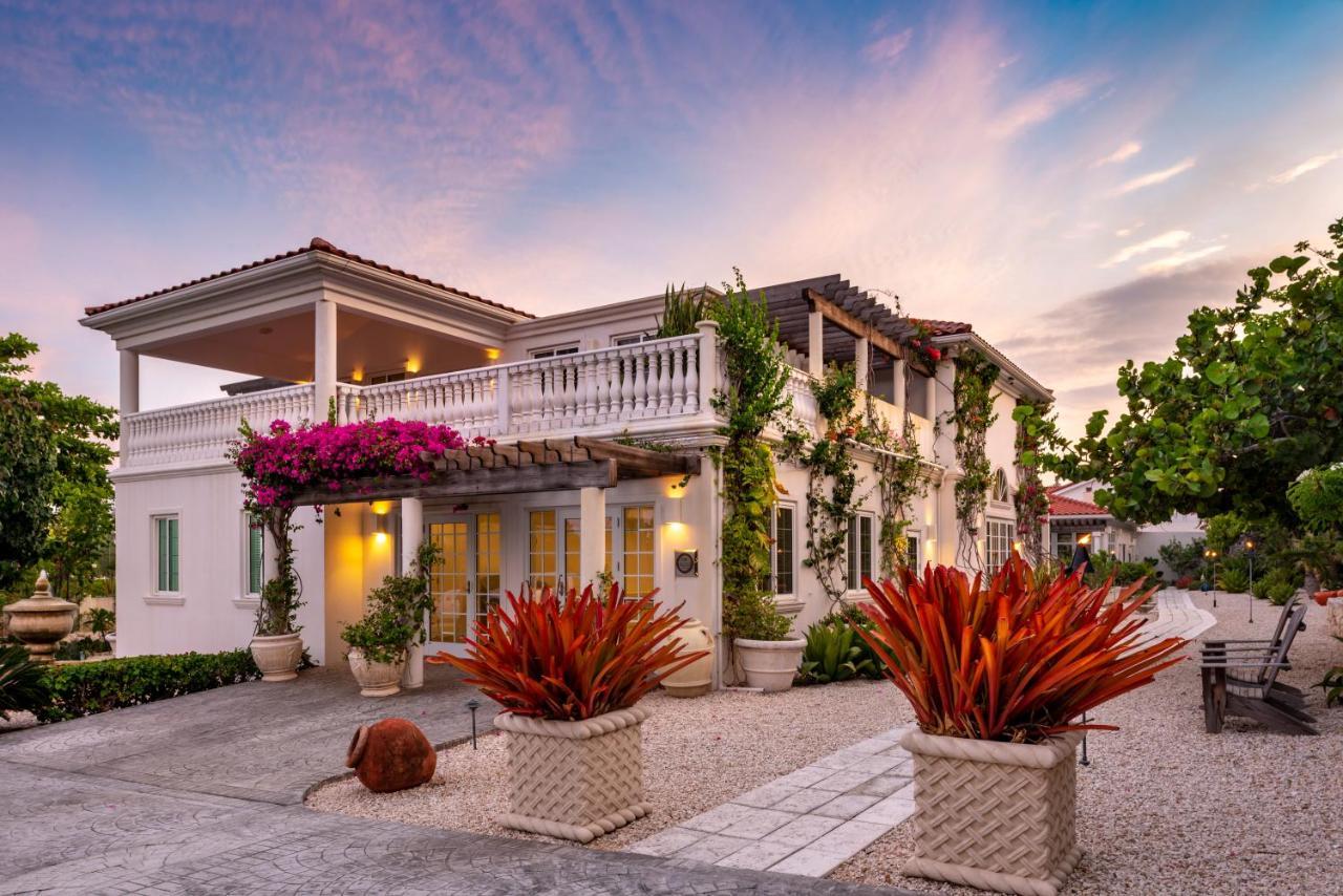 Le Soleil D'Or Hotel Cayman Brac Bagian luar foto