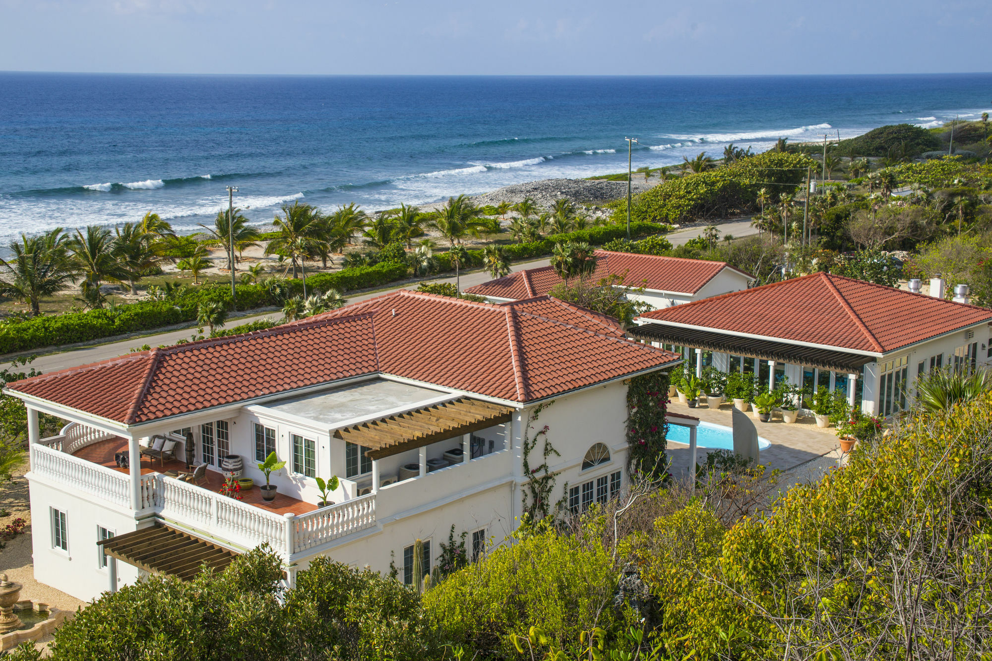 Le Soleil D'Or Hotel Cayman Brac Bagian luar foto
