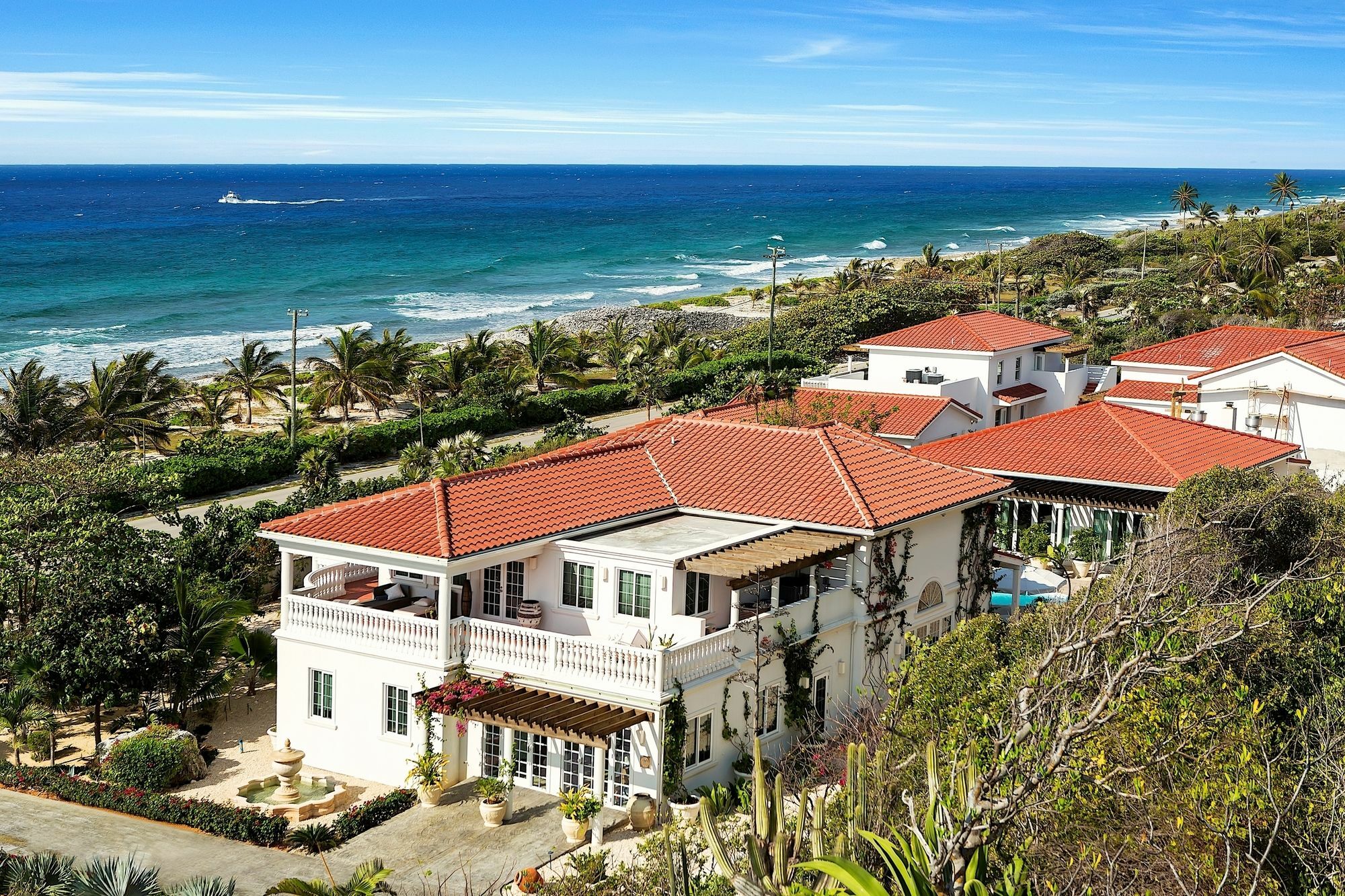 Le Soleil D'Or Hotel Cayman Brac Bagian luar foto