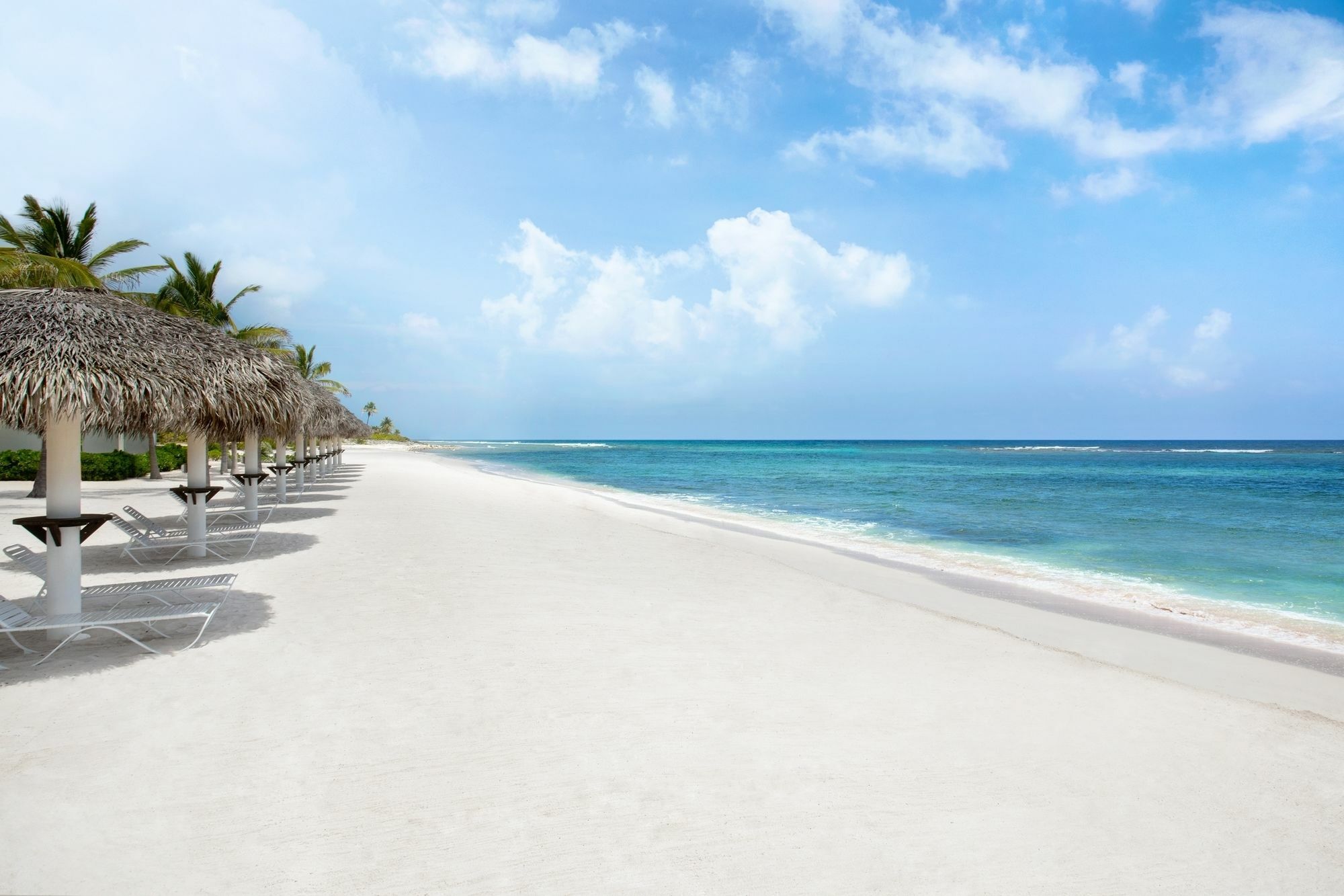 Le Soleil D'Or Hotel Cayman Brac Bagian luar foto